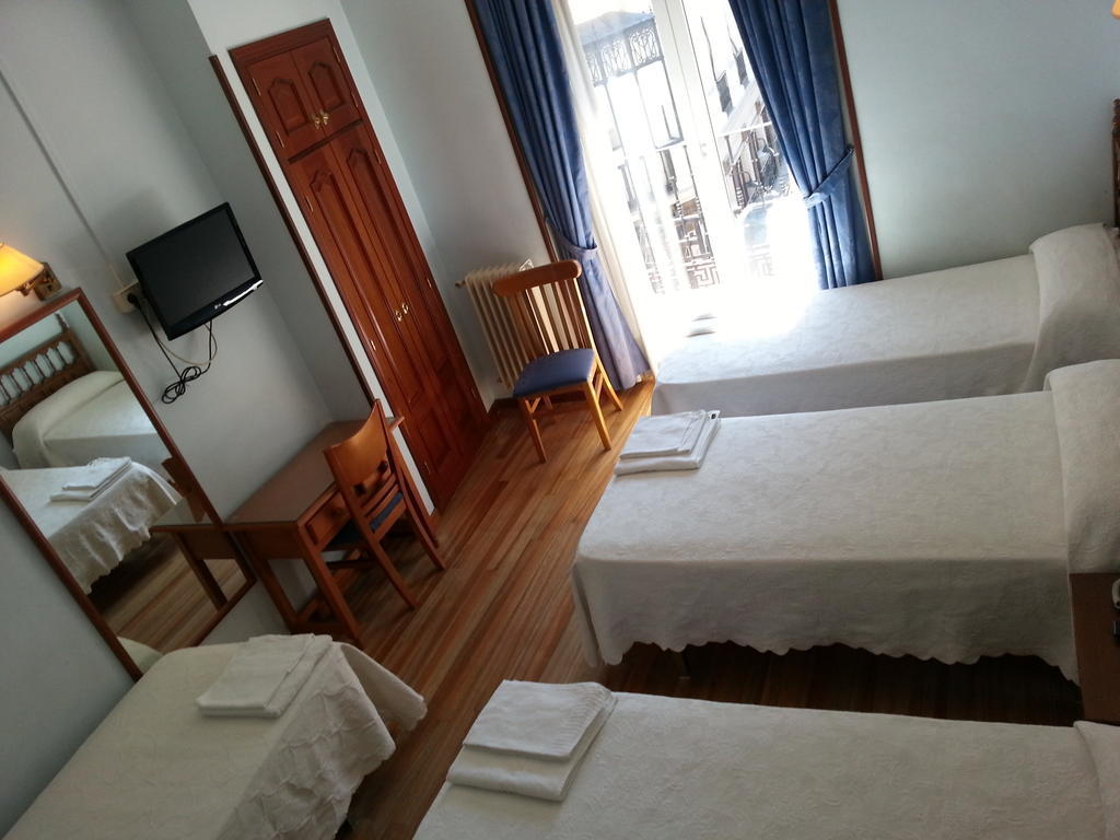 Hostal Guerra มาดริด ห้อง รูปภาพ