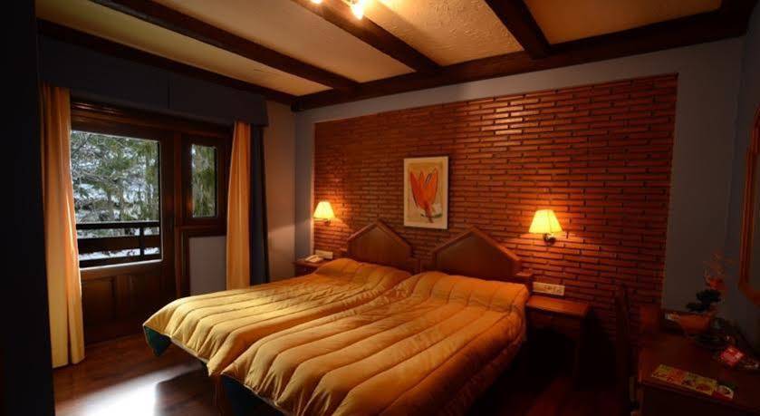 Hostal Guerra มาดริด ภายนอก รูปภาพ